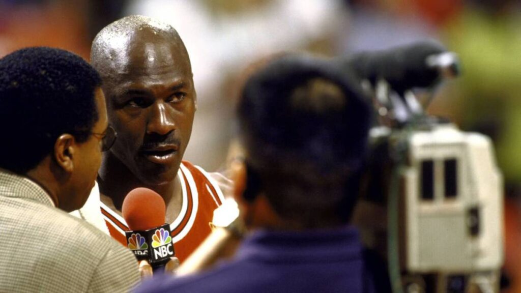 Comcast spends a great Bache to restore the American Professional League legend