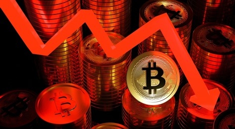 Record-Breaking GBTC Outflows Send Bitcoin Down 14% To $62,000 Bitcoin