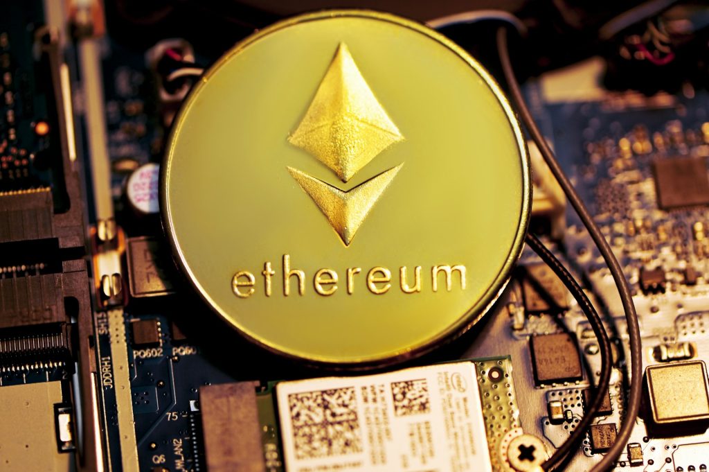 Analyst Warns Bearish Future If Ethereum Dips Below This Level