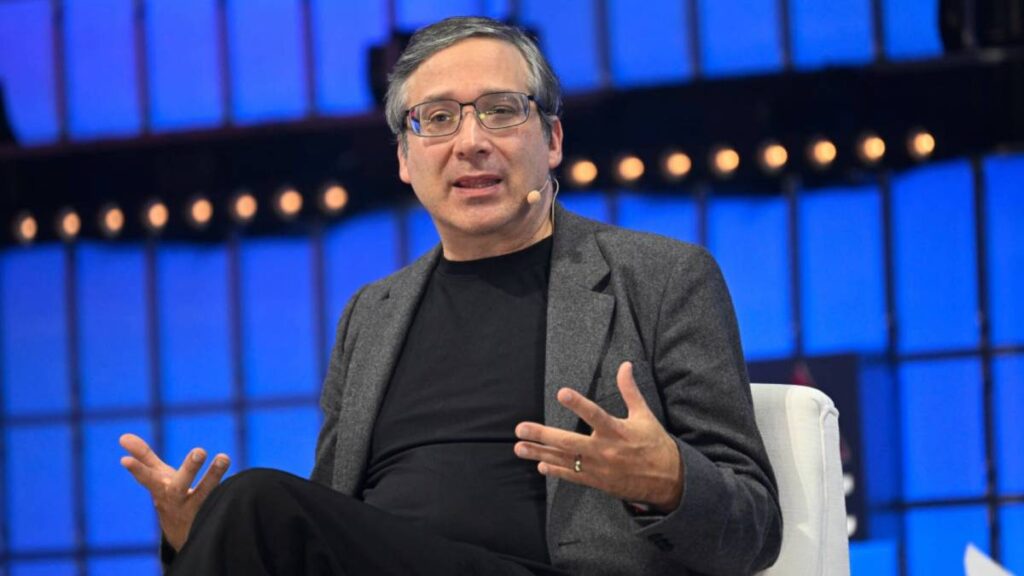 Legendary technology expert has an unexpected vision of the impact of artificial intelligence on jobs