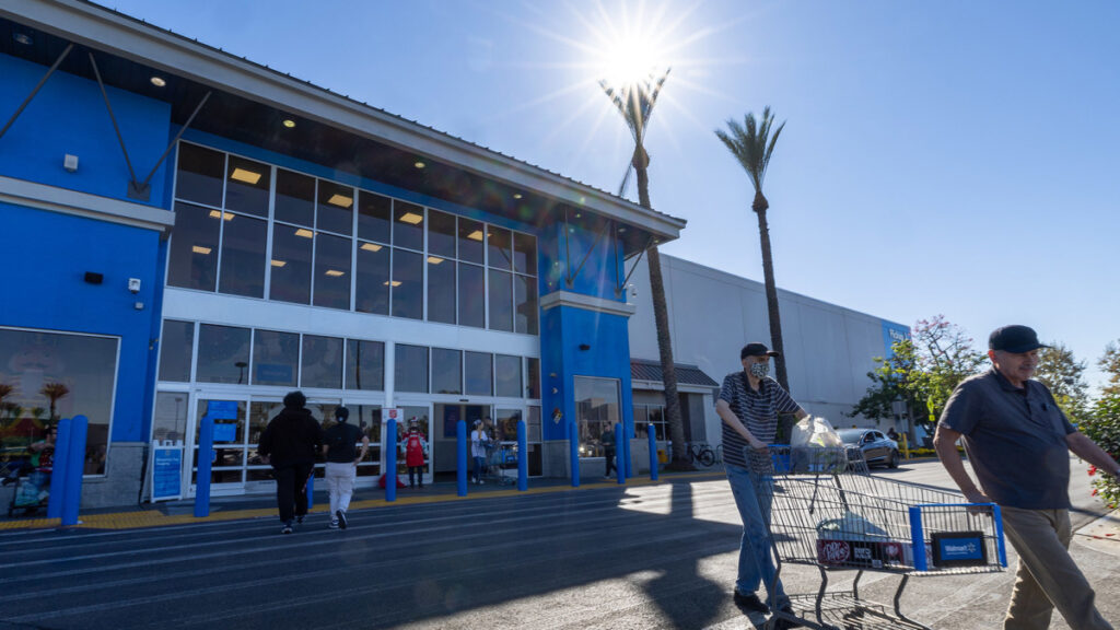 Walmart makes a huge bet on Costco