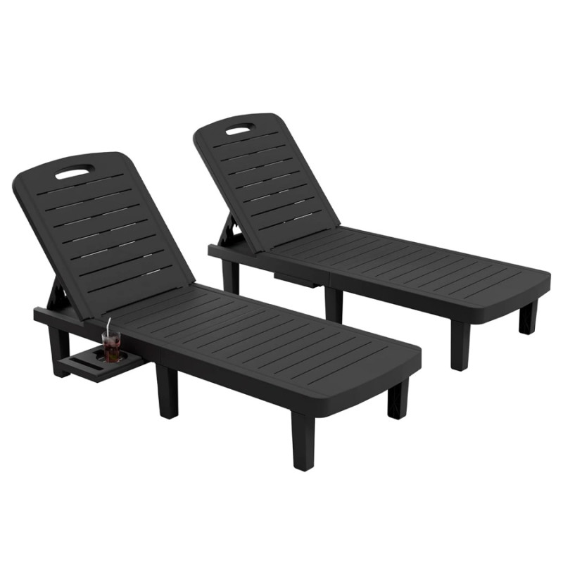 Walmart sells an outdoor chair of $ 275 for $ 127, and shoppers say they are “powerful and comfortable”.